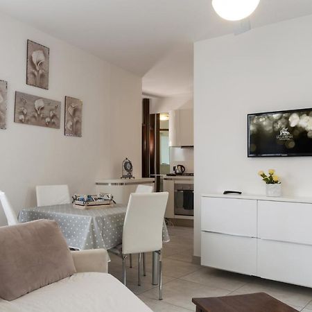 Villa Fenix Bergamo Bagian luar foto